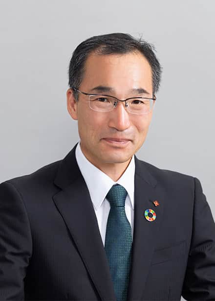 執行役員 法務・特許部長 小川 宏