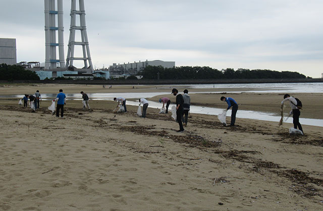 高松海岸清掃（四日市地区）